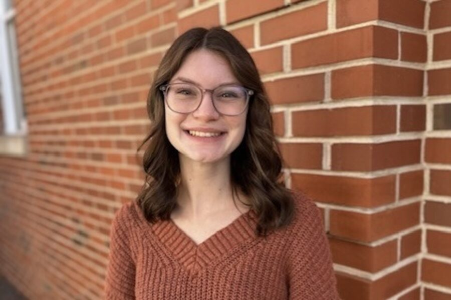 Laney Glueck headshot