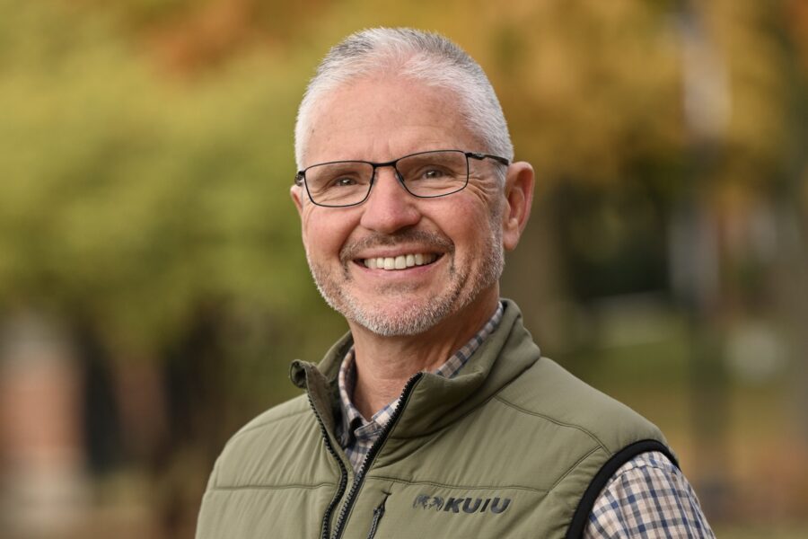 Dr. Jim Forshee headshot